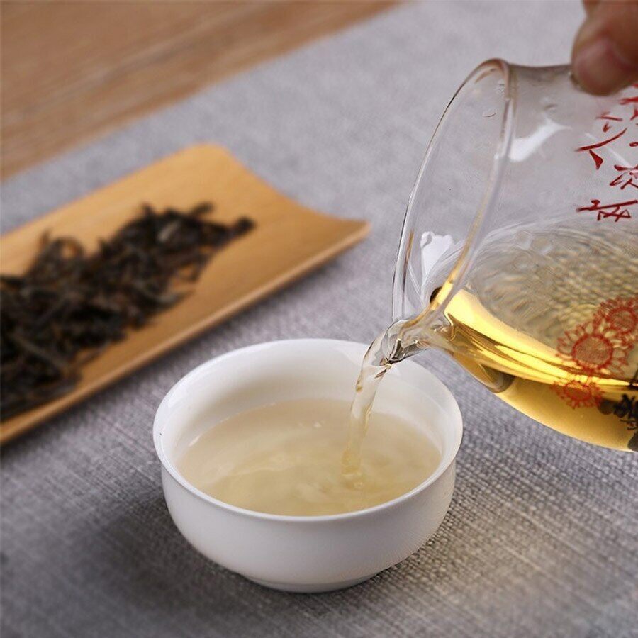 HelloYoung Lao Tong Zhi 9948 Raw Pu-erh Tea Haiwan Old Comrade Shen Puer Tea 357g