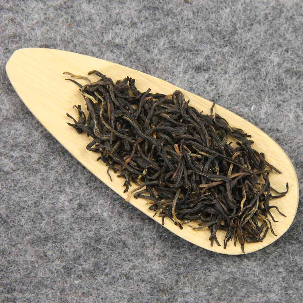 HelloYoung Zheng Shan Xiao Zhong Lapsang Souchong Black Tea Wuyi Hongcha China Red Tea Main image