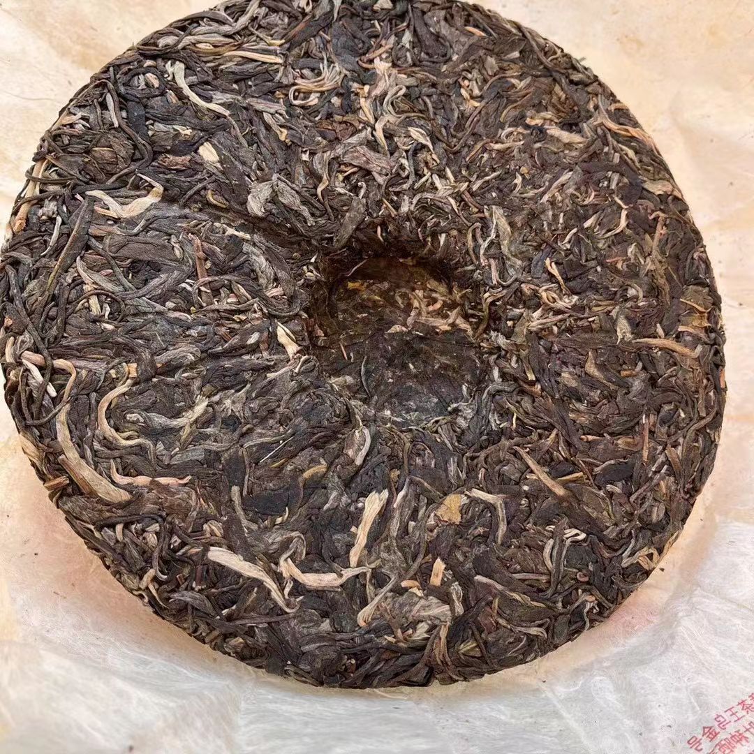 357g Yunnan Puerh Tea Old Pu-erh Raw Tea Cake Wujinhao Pu'er Sheng Cake Tea