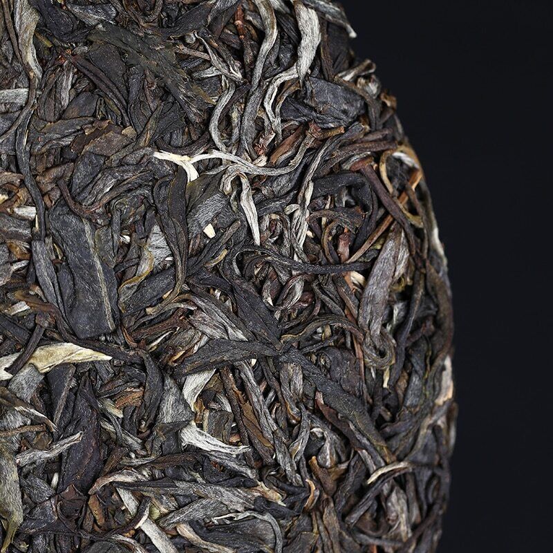 HelloYoung Haiwan Sheng Puer Tea Dong Guo Village Ancient Tree Raw Puerh Tea 500g