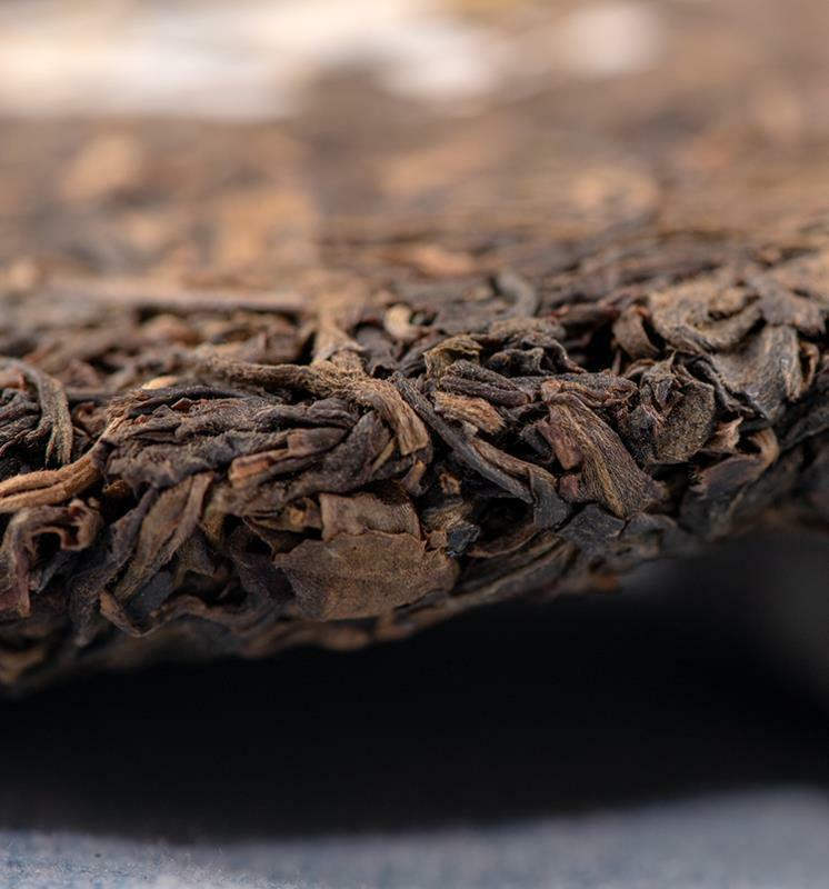 HelloYoung Pu-erh Aged Raw Puer Tea 357g Yunnan Lincang Ancient Tree Puerh Gu Hua Cha