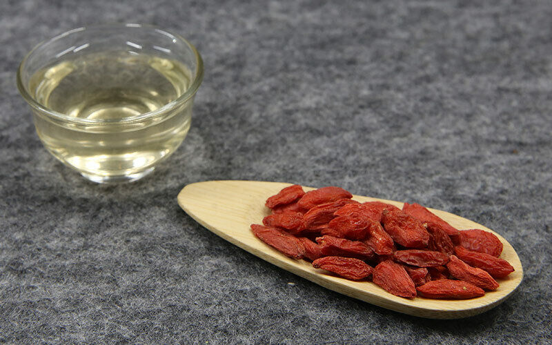 HelloYoung Goji Berry Berries Dried Natural Lycium Gouqi Berry Wolfberry Herbal Tea