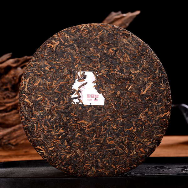Gâteau de thé cuit Pu'er Palace thé mûr pu-erh thé noir chinois Pu'er 357g