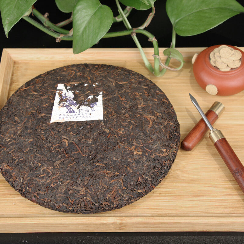 Langhe Pu'er Ripe Tea High Mountain Premium Palace Golden Bud Cake 357g
