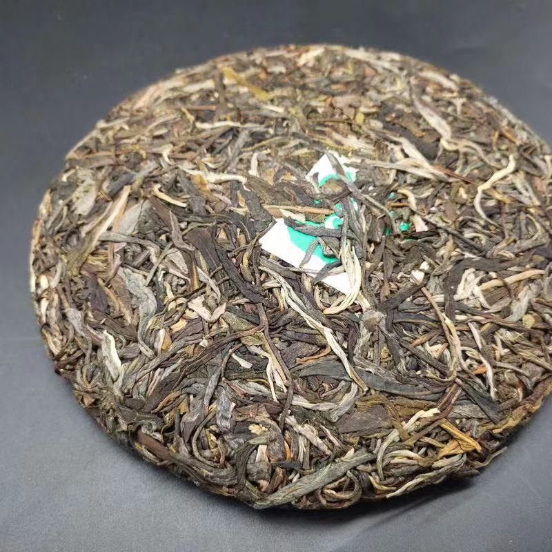 357g Yunnan Puerh Tea Iceland Raw Pu-erh Tea Cake Premium Pu'er Green Tea Main image