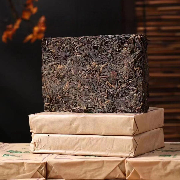 250g Yunnan Pu-erh Brick Tea Yiwu Raw Puerh Tea Brick Puer Square Brick Tea