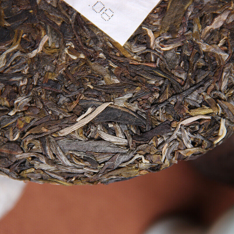 HelloYoung HAIWAN Old Comrade Wei Tian Xia Ren Zuo Hao Cha Pu-erh Tea Cake 357g Raw