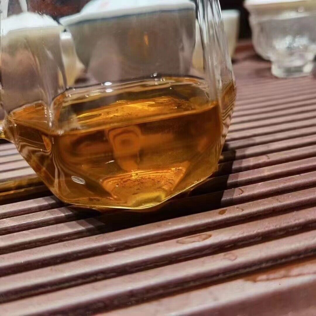 357g Yunnan Old Raw Puerh Cake Tea Collection 8678 Aged Pu-erh Raw Tea Cake