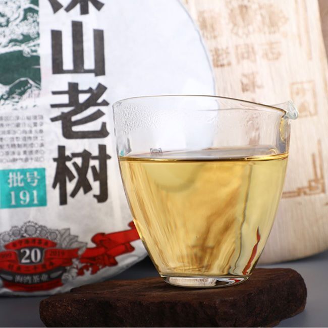 Remote Mountain Ancient Tree Haiwan Old Comrade Batch 191 Raw Puer Tea 500g