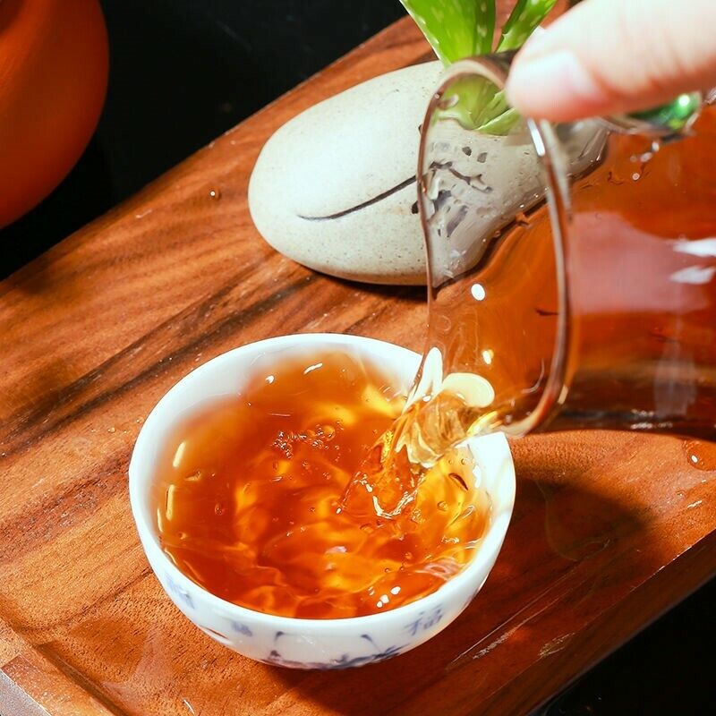 HelloYoung Premium Black Tie Guan Yin Oil Cut Fast Black Oolong Tea Slimming Tea 250g