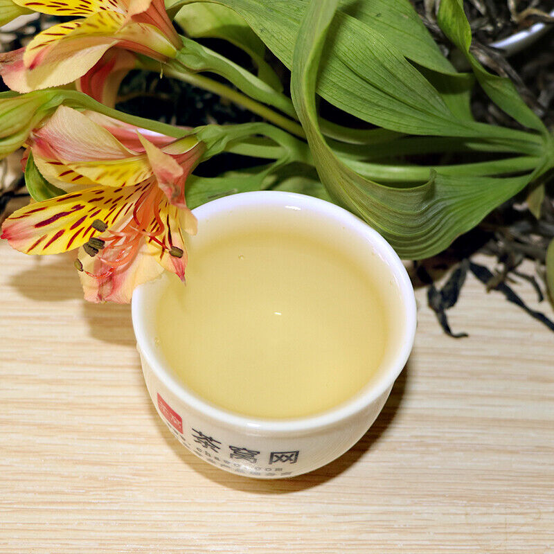 HelloYoung Bang Long Hua Zhu Liang Zi Spring Xiaguan XY Tie Bing Pu-erh Raw Tea 357g