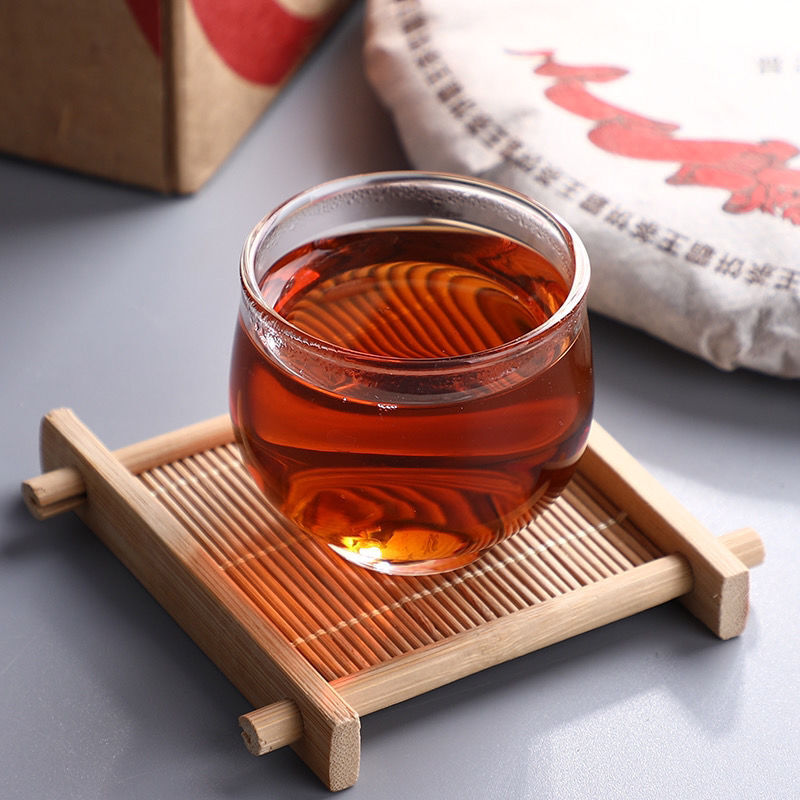 HelloYoung HaiWan Bawang Cha Bing Shu Puer Tea Menghai Qizi Ripe Puer Tea 500g