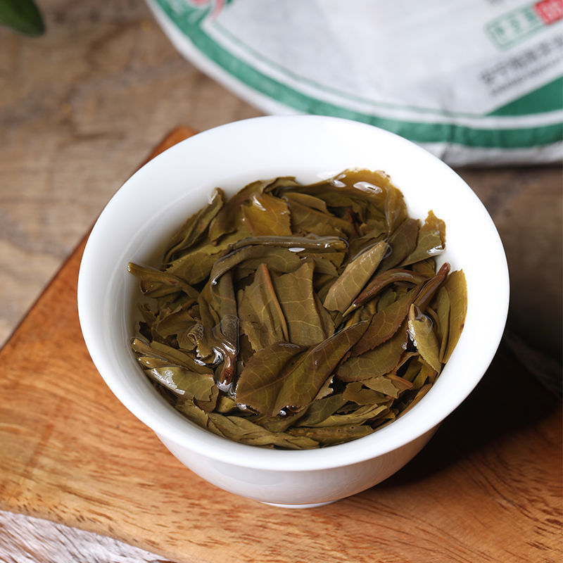 HelloYoung Haiwan Raw Pu-erh 9948 Menghai Pu'er Batch 201 Sheng Puer Tea Cake 357g
