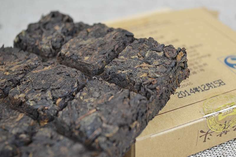 HelloYoungTea TAETEA Lao Cha Tou * 2014 Menghai Dayi Pu-erh Brick Ripe Puer Tea Brick 100g