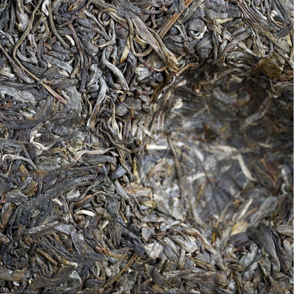 357g Yunnan Pu-erh Raw Tea Cake Dongguo Puerh Shengcha Chinese Pu'er Green Tea
