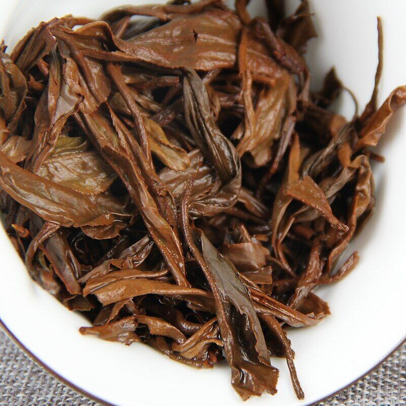 HelloYoung Tea2023 Yunnan High Mountain Ancient Tree Black Tea Sweet, Floral Aroma 100g