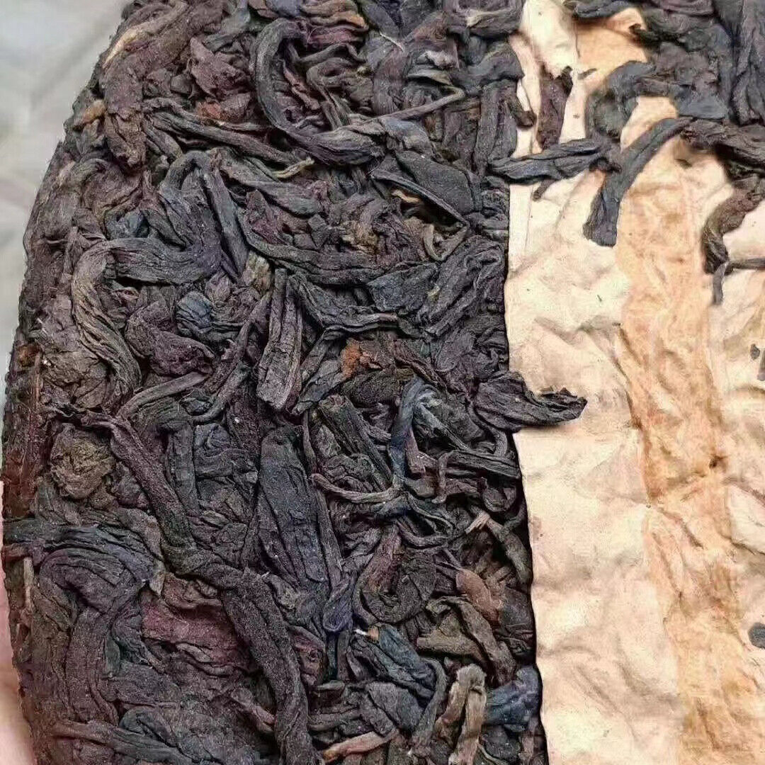 357g Yunnan Old Pu-erh Raw Tea Cake 1960s Aged Raw Puerh Cake Tea Top Pu'er Tea