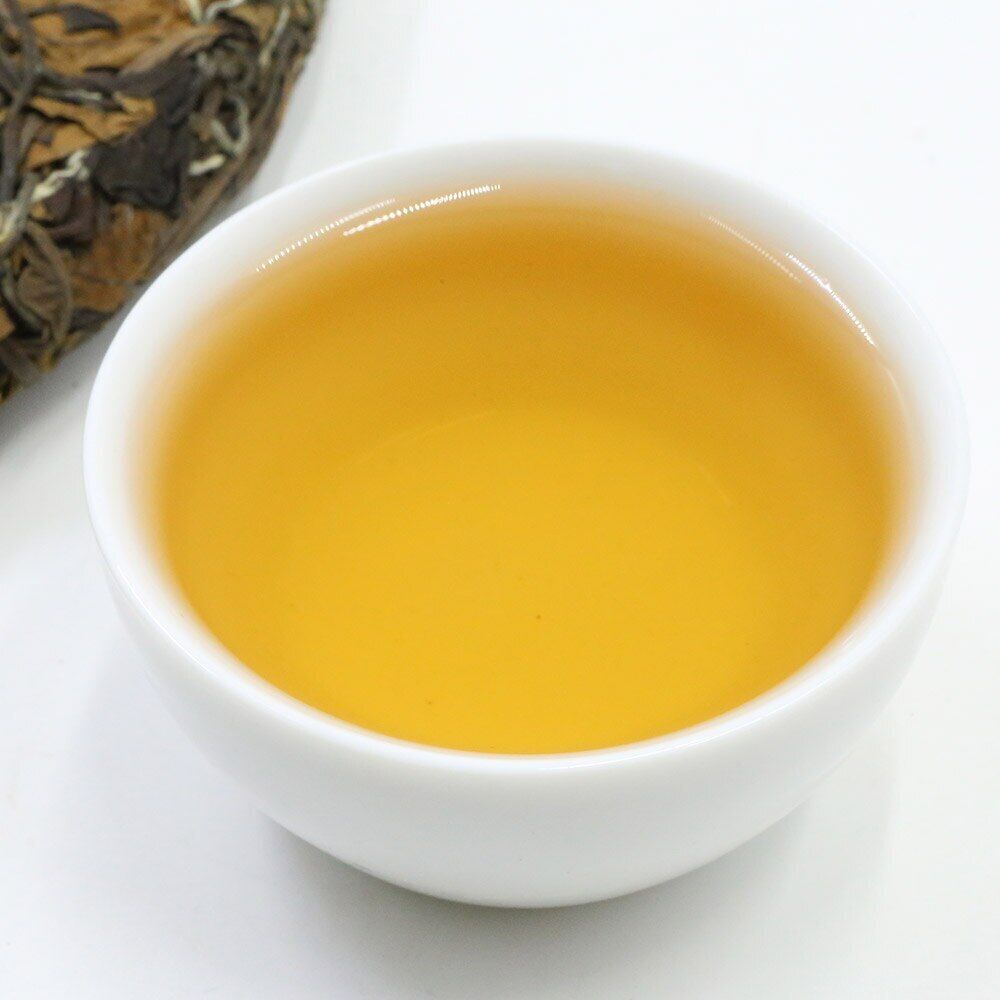 HelloYoung FuDing White Chinese Tea FuJian Old Tree Bai Cha 350g