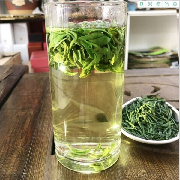 HelloYoung Chinese Early Spring Lu An Gua Pian Organic Green Tea Melon Slice Tea