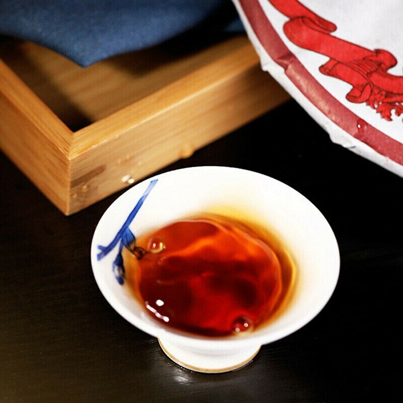 Haiwan Lao Tong Zhi Old Comerade 7578 Ripe Puer Pu'er Pu-erh Tea Cake 357g