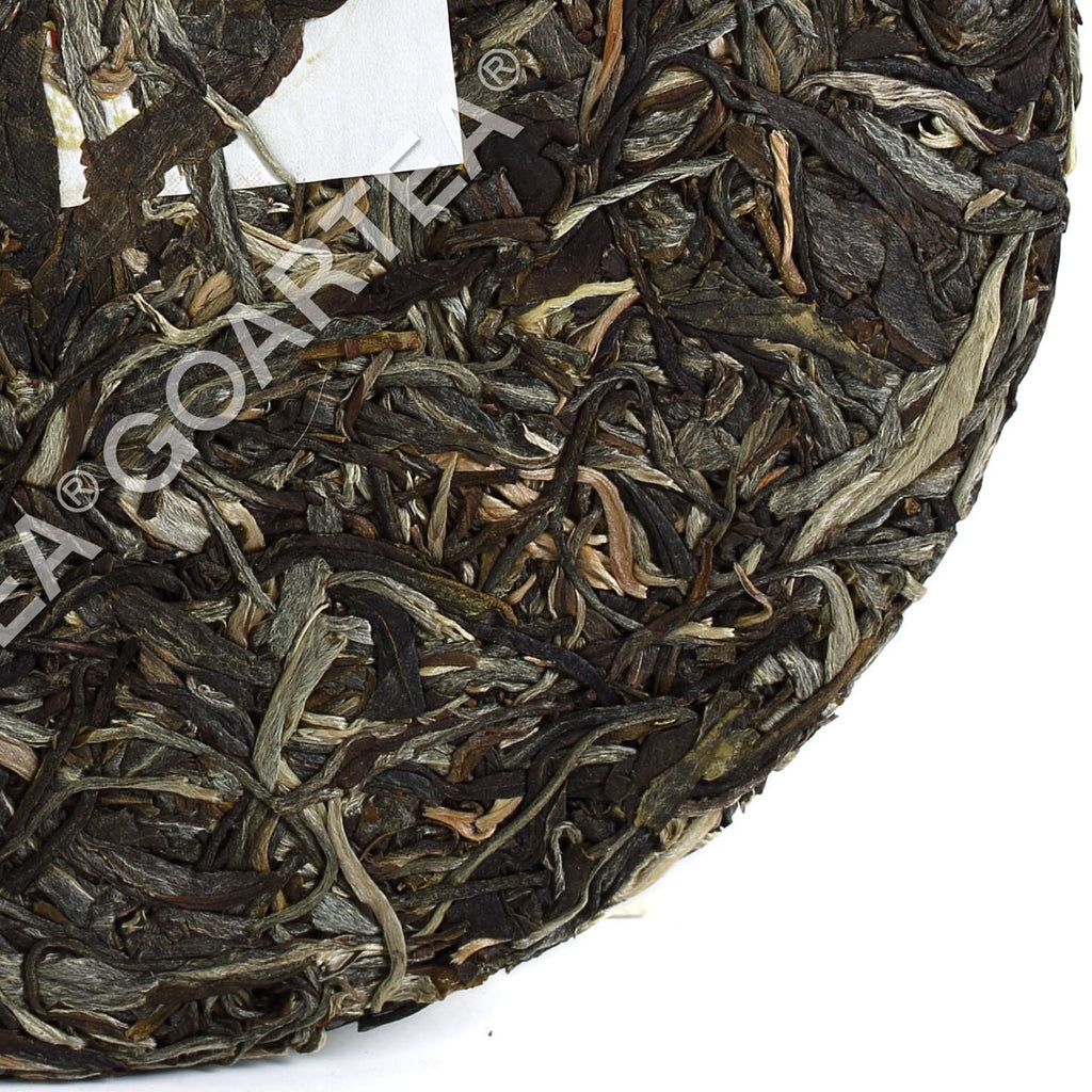 HelloYoung 357g Yunnan puer Pu'er Puerh Tea Iceland King Raw Cake Spring Ancient Tree