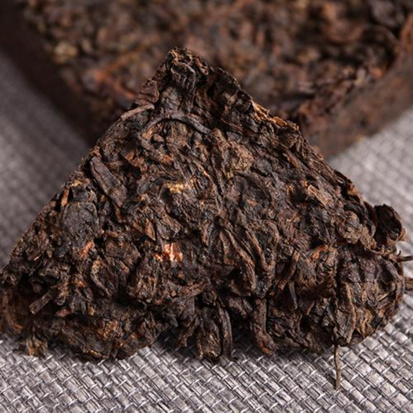 Yunnan Pu'er Brick Tea Yugong Golden Buds Ripe Pu-erh Tea Puerh Cooked Tea 250g