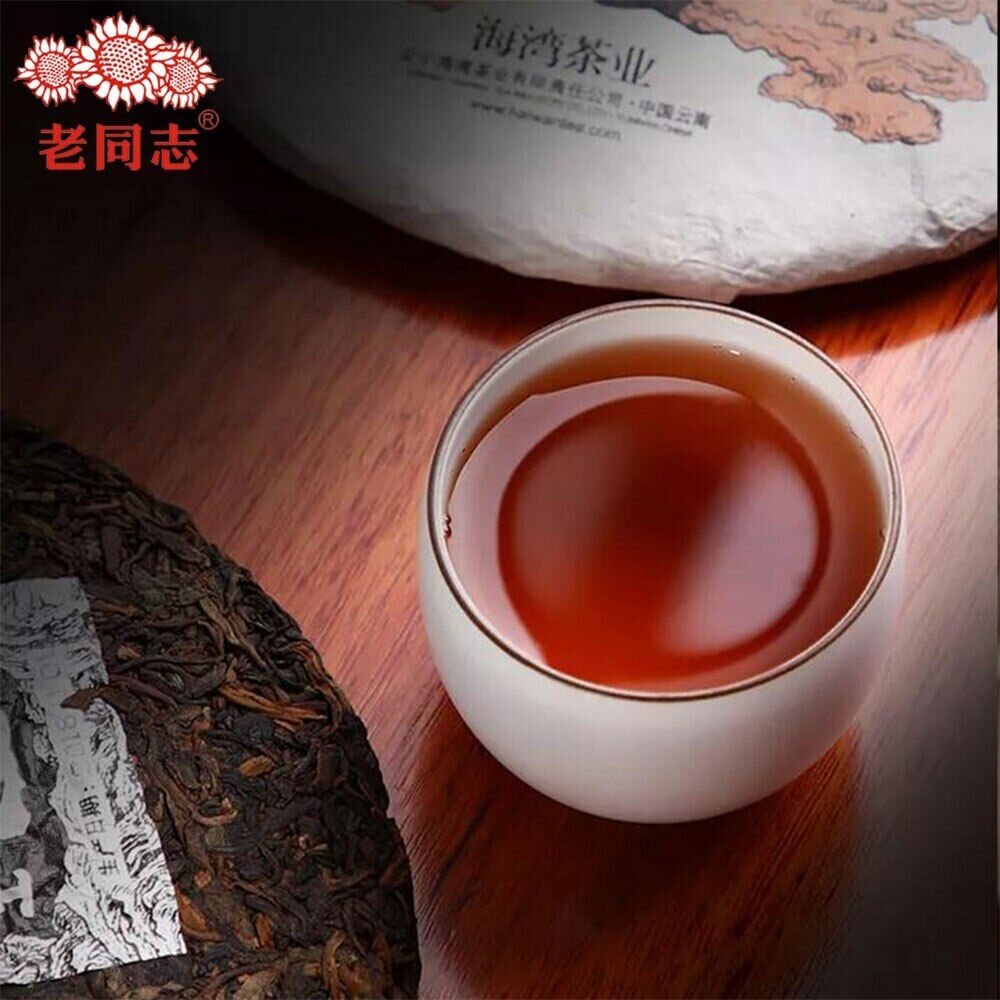 HelloYoung Haiwan Te Puer Liang Gong Peng Tu Shou Puerh 400g