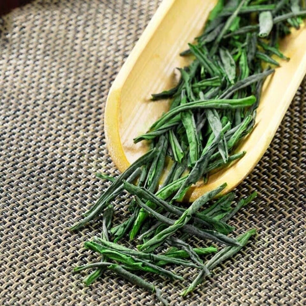 HelloYoung Chinese Early Spring Lu An Gua Pian Organic Green Tea Melon Slice Tea