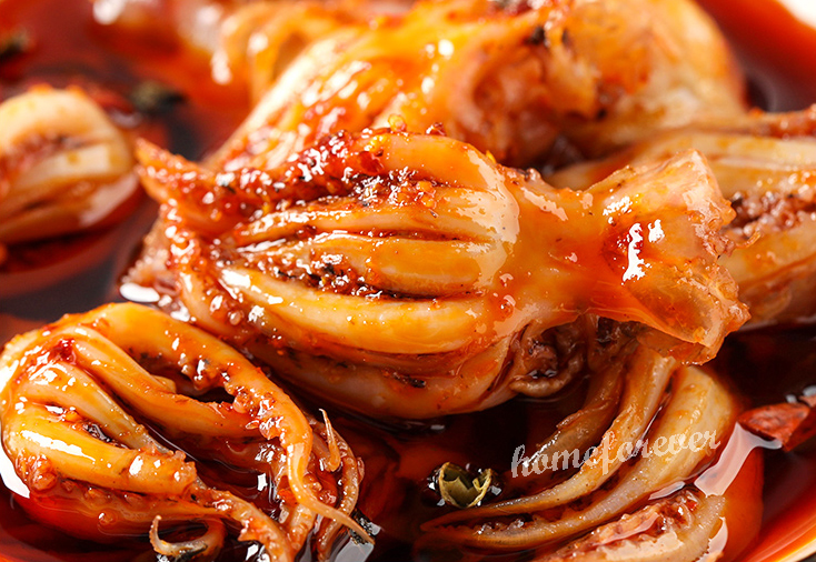 Liangpinpuzi Spicy Squid Snacks 60g x 2 Bags良品铺子麻辣味鱿鱼小爪爪