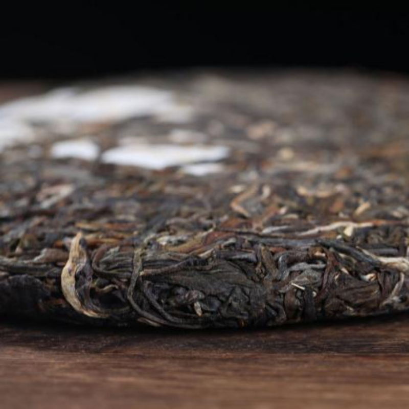 357g Yunnan Raw Puerh Tea Laobanzhang Pu-erh Tea Cake Premium Pu'er Green Tea