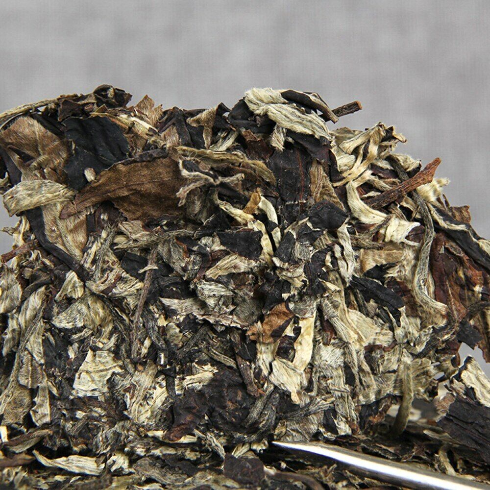 HelloYoung 2018 Moonlight White Beauty Whiet Tea Yunnan Ancient Arbors Raw Puerh Tea 357g