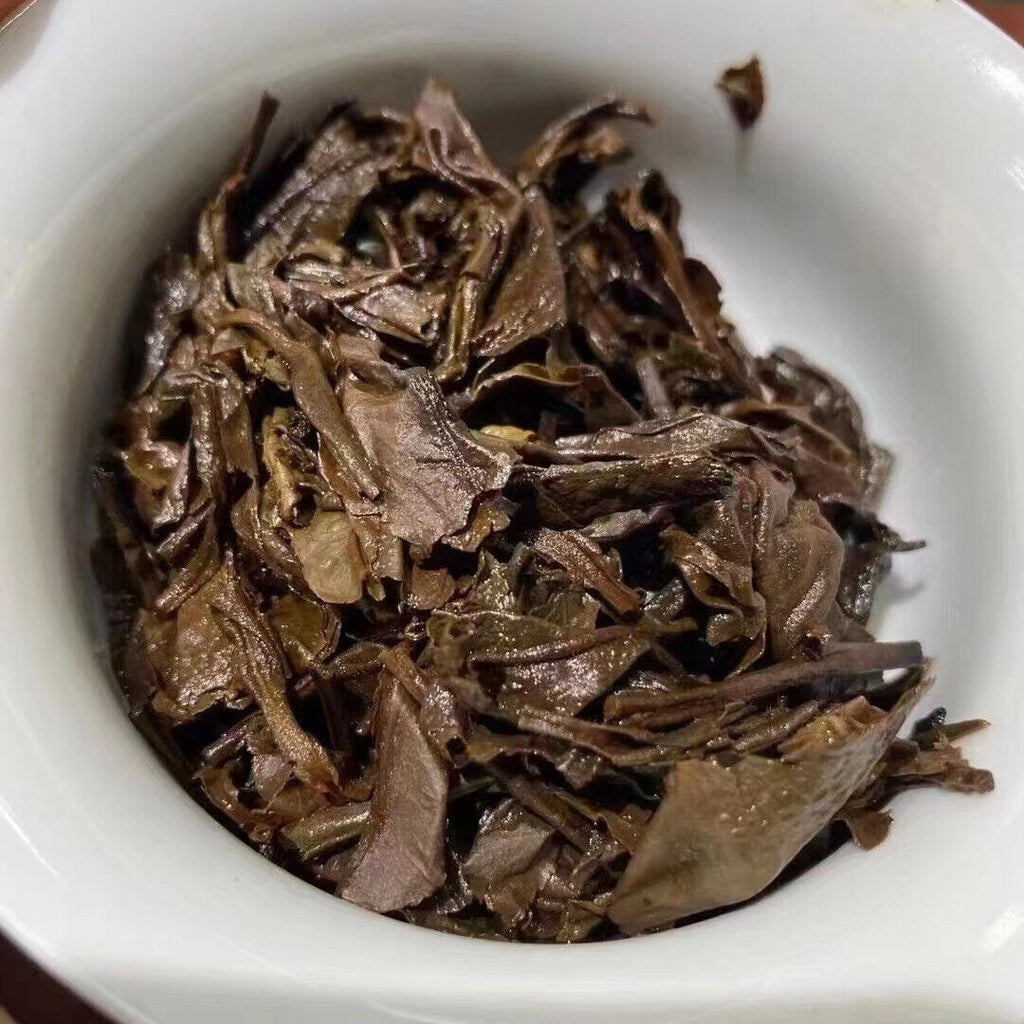 357g Yunnan Old Pu-erh Raw Tea Cake Aged Puerh Sheng Tea Raw Pu'er Cake Tea