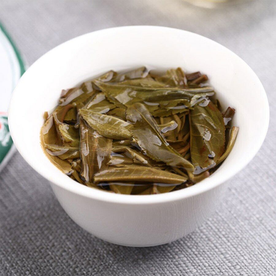 HelloYoung Haiwan Old Comrade Shen Puer Tea Lao Tong Zhi 9948 Raw Puer Tea 357g