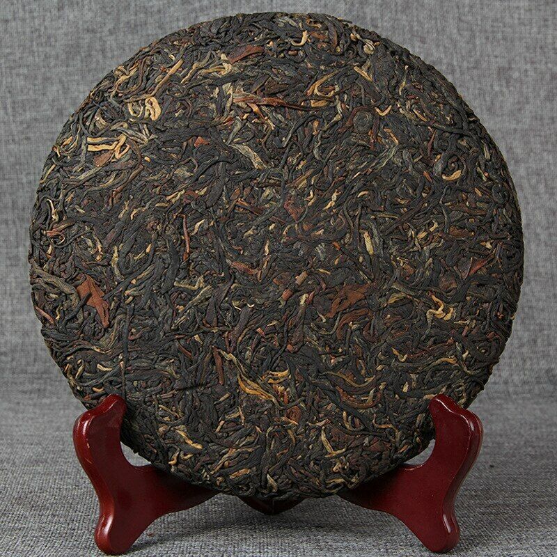 HelloYoung TeaYunnan Black Tea Old Tree 357g Ancient Tree Dianhong Tea Cake