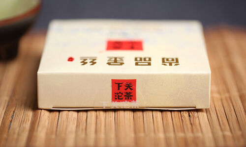HelloYoung 100g Big Snow Mt. Yunnan Xiaguan Gold Silk Pu-erh Puer Pu'er Brick Tea