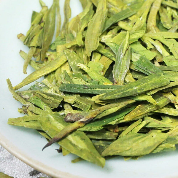 HelloYoung Dragon Well Chinese Green Tea Spring Fresh Dragon Well Gift Pack 250g